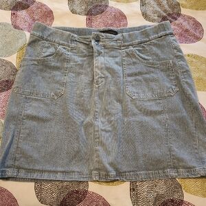 Lee striped stretch skort clean and nice